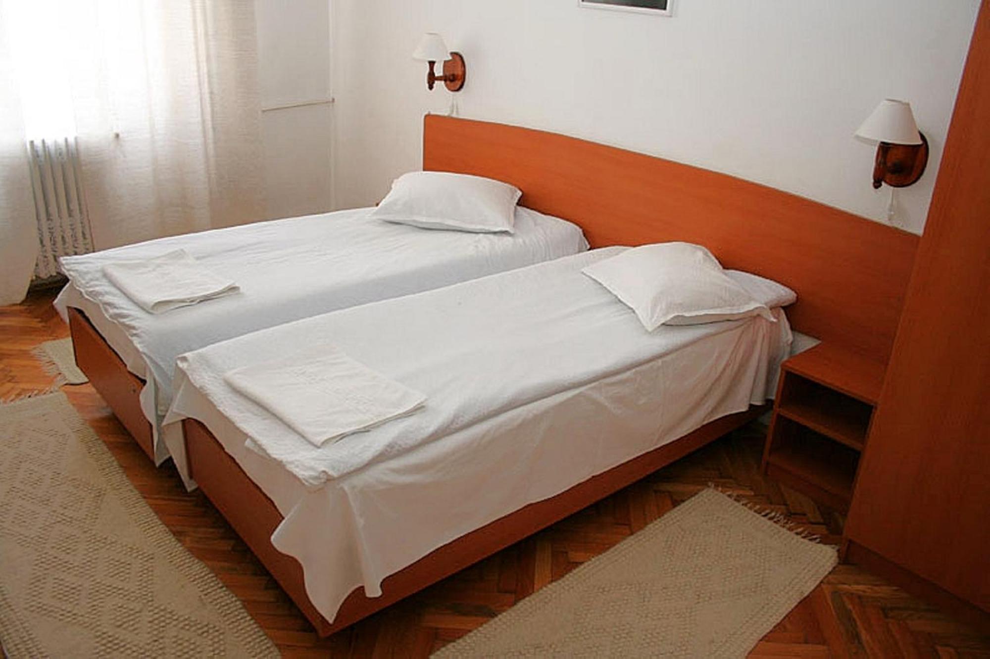 Hotel Merkur ミエルクレア＝チュク 部屋 写真